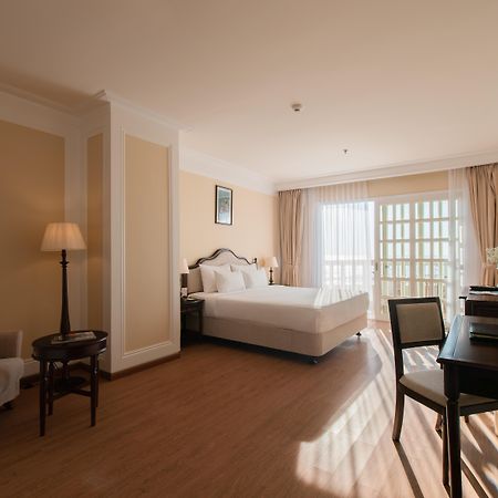 Sunrise Nha Trang Beach Hotel & Spa מראה חיצוני תמונה