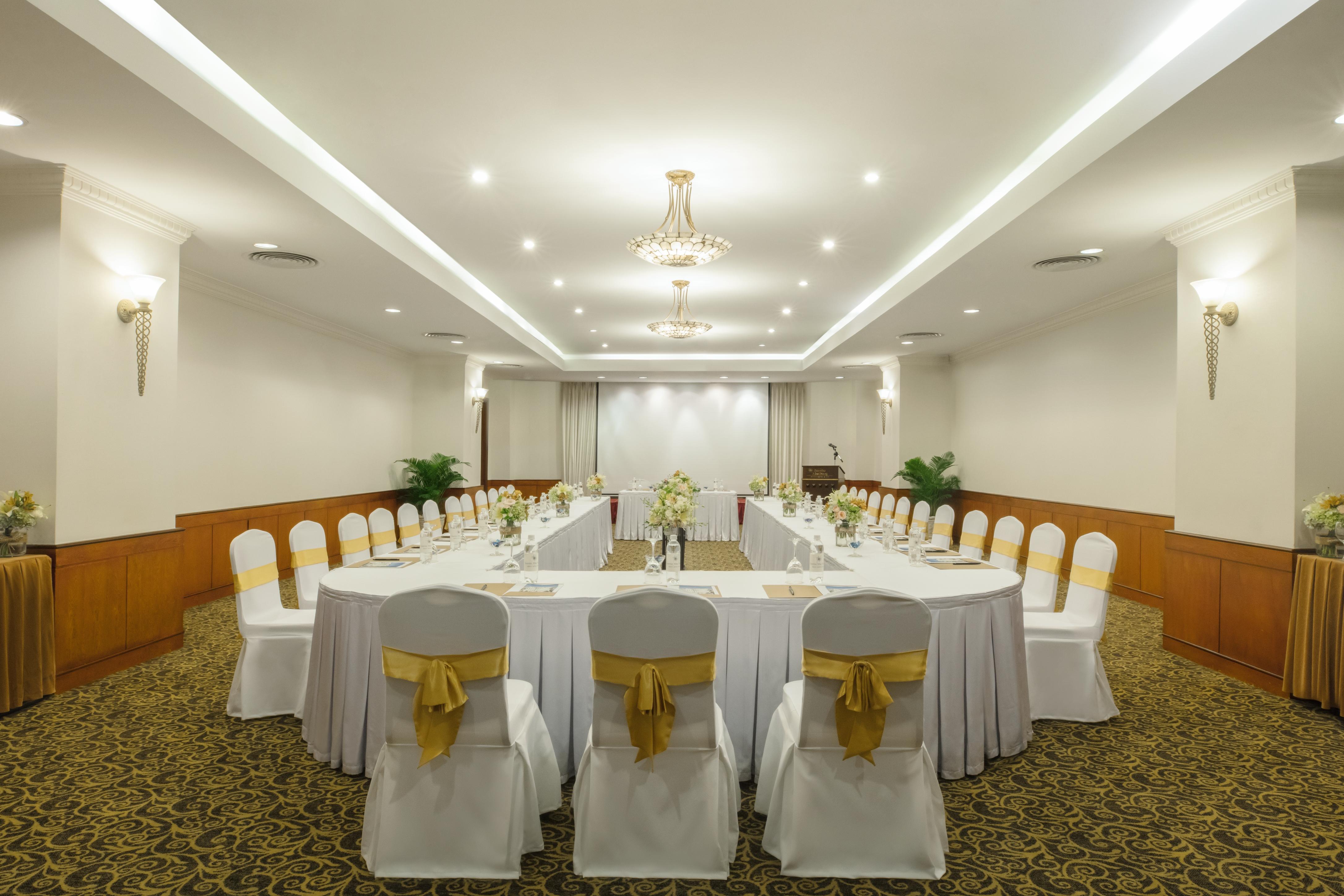 Sunrise Nha Trang Beach Hotel & Spa מראה חיצוני תמונה