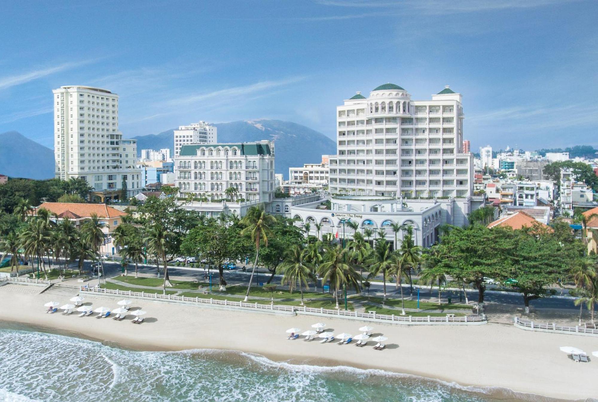 Sunrise Nha Trang Beach Hotel & Spa מראה חיצוני תמונה