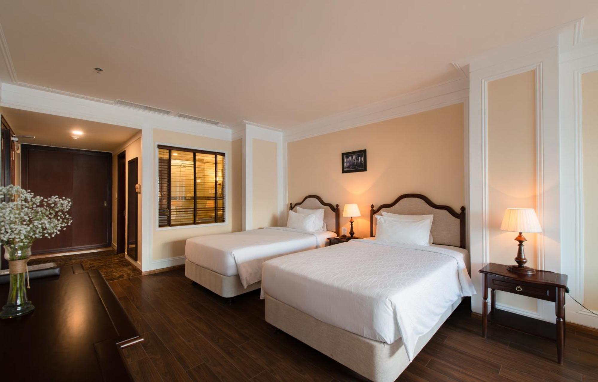 Sunrise Nha Trang Beach Hotel & Spa מראה חיצוני תמונה