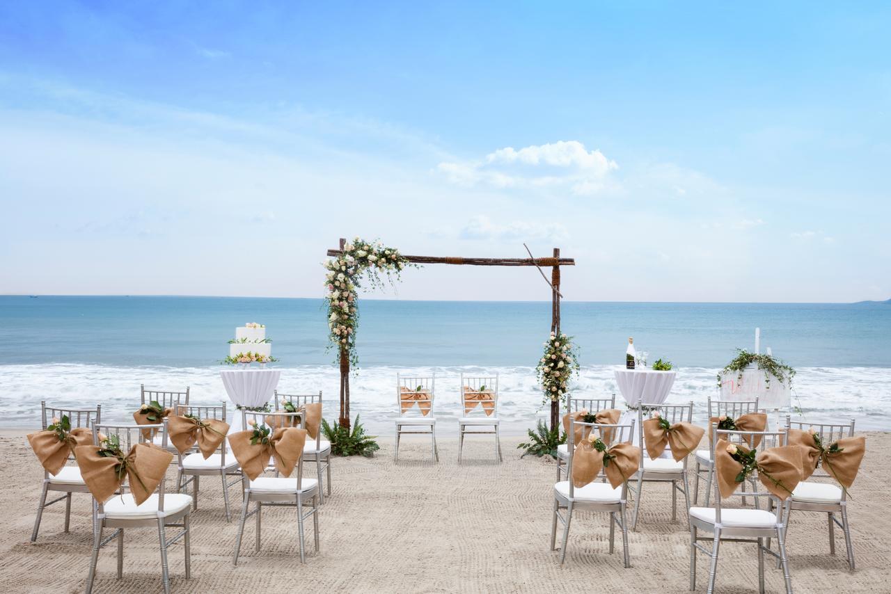 Sunrise Nha Trang Beach Hotel & Spa מראה חיצוני תמונה
